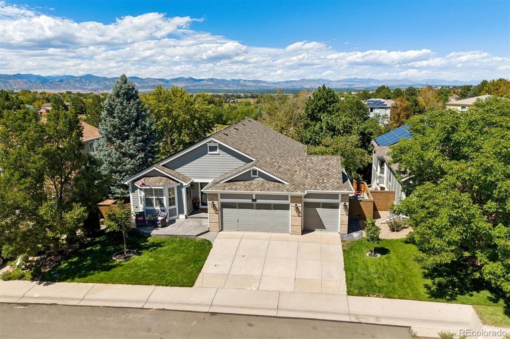 Image 1 of property listing at 9646 Westbury Way, Highlands Ranch, CO 80129