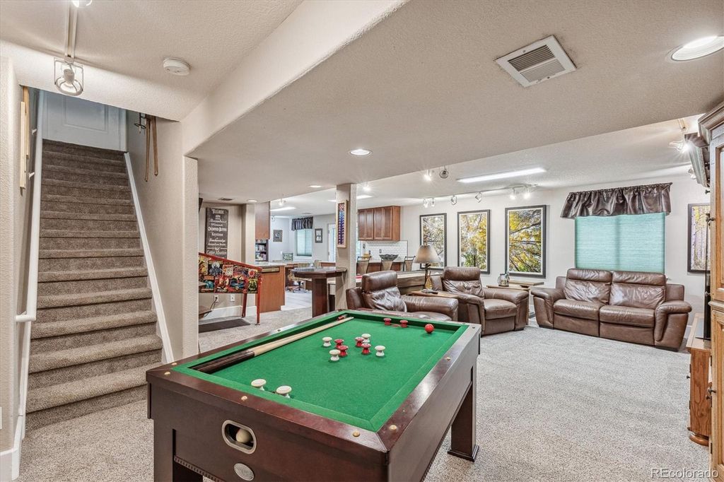 Image 22 of property listing at 9646 Westbury Way, Highlands Ranch, CO 80129