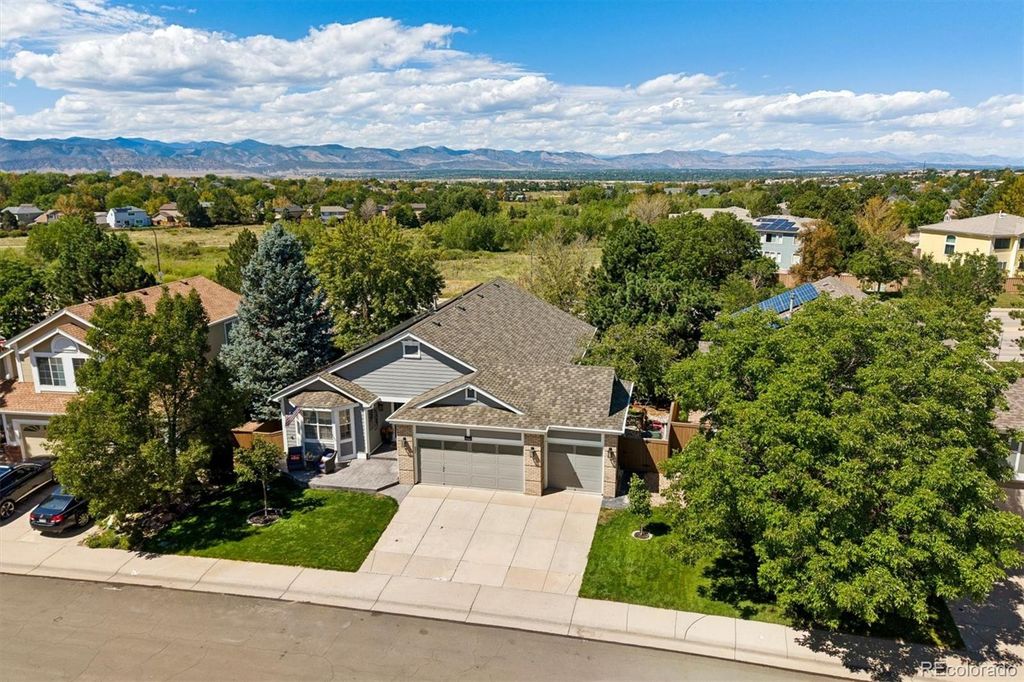 Image 39 of property listing at 9646 Westbury Way, Highlands Ranch, CO 80129