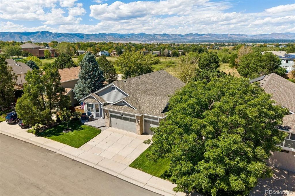 Image 41 of property listing at 9646 Westbury Way, Highlands Ranch, CO 80129