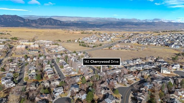 142 Cherrywood Lane, Louisville, CO 80027