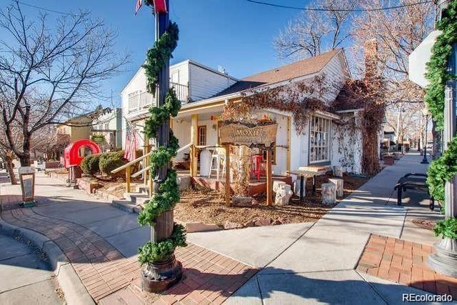 142 Cherrywood Lane, Louisville, CO 80027