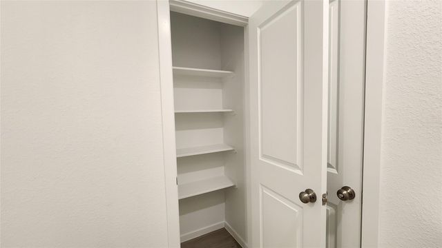 16231 Domestic Dove Way, Hockley, TX 77447