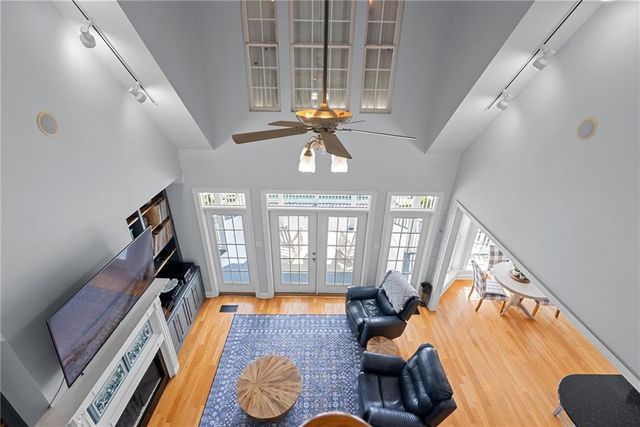 11305 E Point Road, Theodore, AL 36582