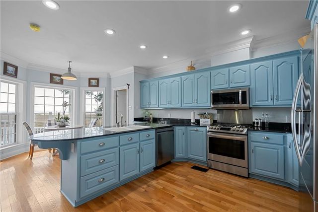11305 E Point Road, Theodore, AL 36582