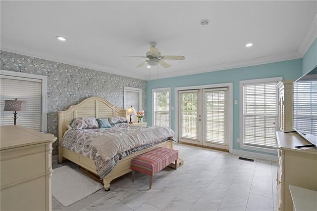 11305 E Point Road, Theodore, AL 36582
