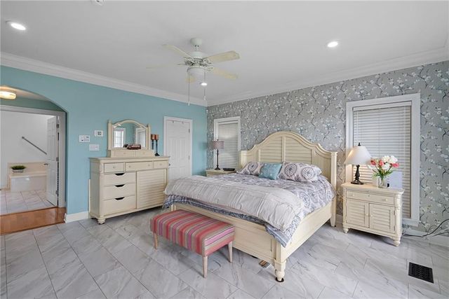 11305 E Point Road, Theodore, AL 36582