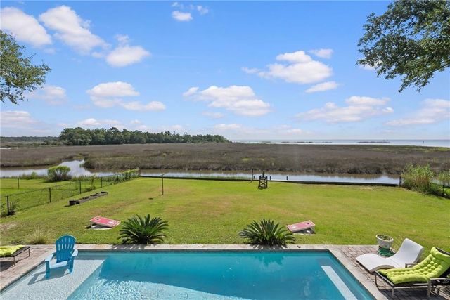 11305 E Point Road, Theodore, AL 36582