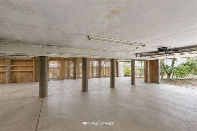 11305 E Point Road, Theodore, AL 36582