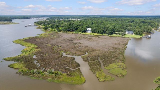 11305 E Point Road, Theodore, AL 36582