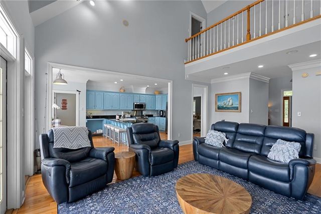 11305 E Point Road, Theodore, AL 36582