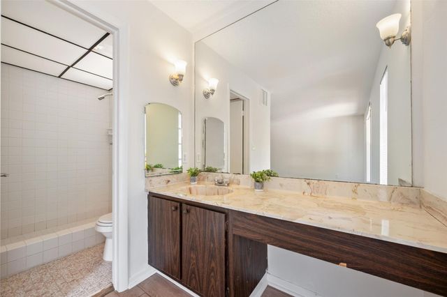 4024 SW 67th Ter 2, Davie, FL 33314