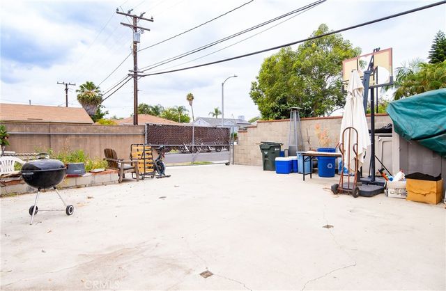 4001 E Imperial, Lynwood, CA 90262