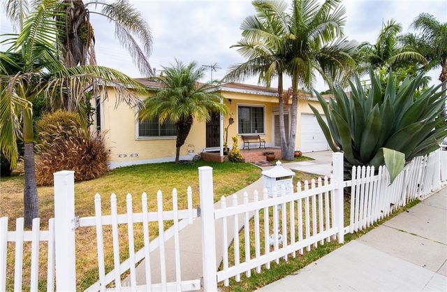 4001 E Imperial, Lynwood, CA 90262
