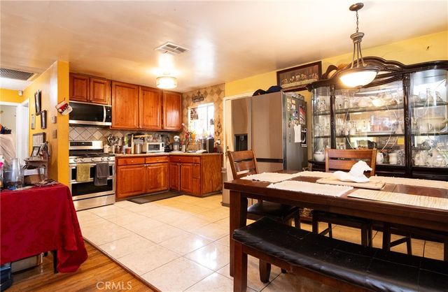 4001 E Imperial, Lynwood, CA 90262