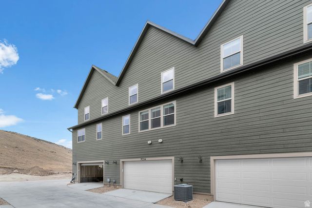 7034 S OVERLAND RD, West Jordan, UT 84081