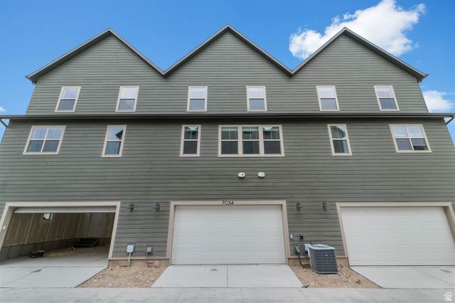 7034 S OVERLAND RD, West Jordan, UT 84081