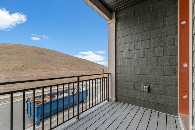 7034 S OVERLAND RD, West Jordan, UT 84081