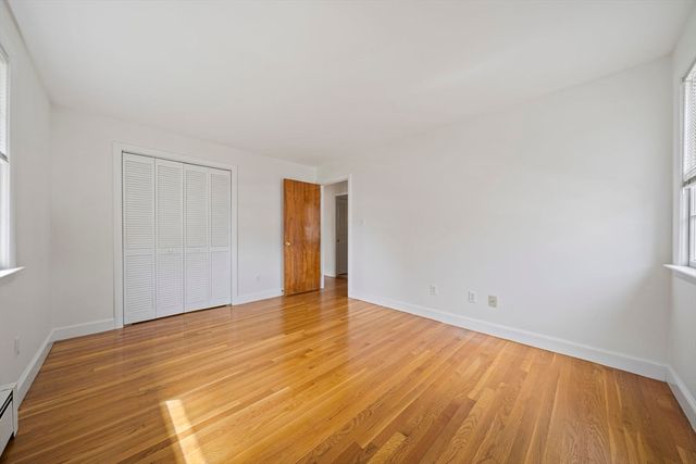 27 Cindy Ln, Braintree, MA 02184