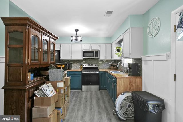 1103 SINGER DR, Westminster, MD 21157