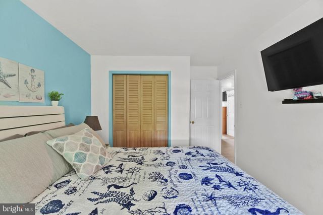 1103 SINGER DR, Westminster, MD 21157