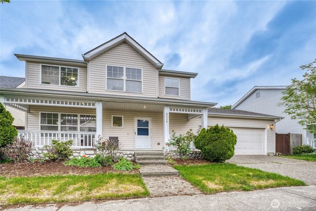 3904 NE 5th Place, Renton, WA 98056
