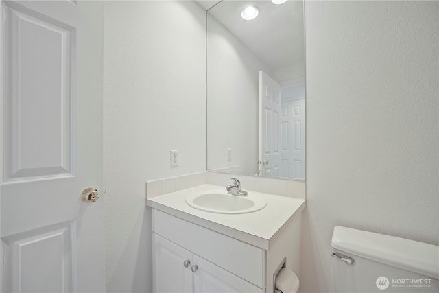 3904 NE 5th Place, Renton, WA 98056