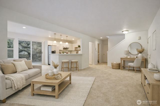 3904 NE 5th Place, Renton, WA 98056