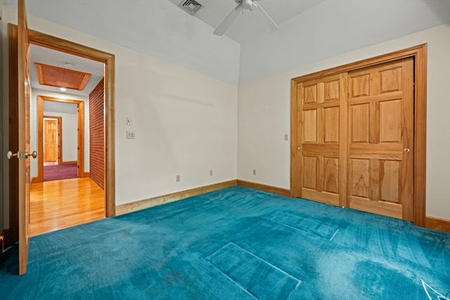 89 North St, Topsfield, MA 01983