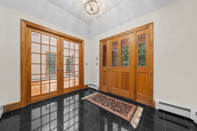 89 North St, Topsfield, MA 01983