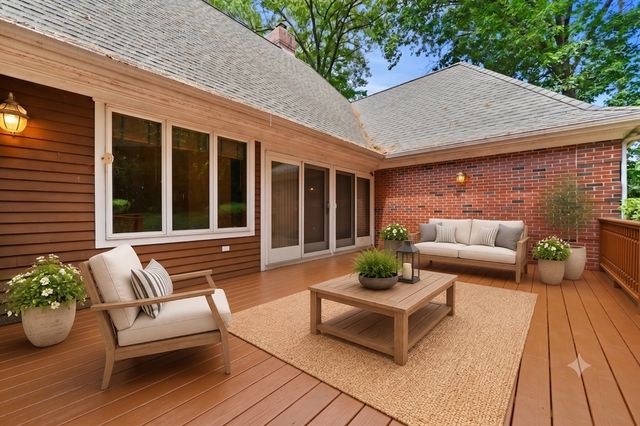 89 North St, Topsfield, MA 01983