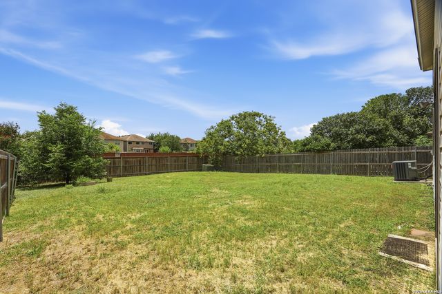 8138 Elktree Pass, San Antonio, TX 78254