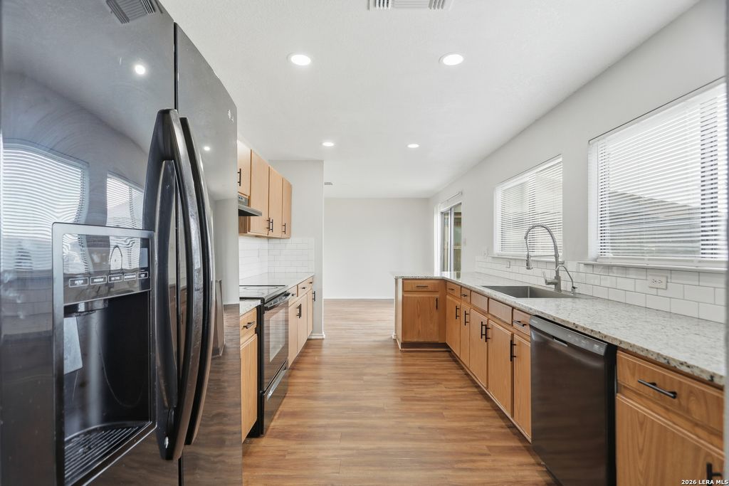 8138 Elktree Pass, San Antonio, TX 78254