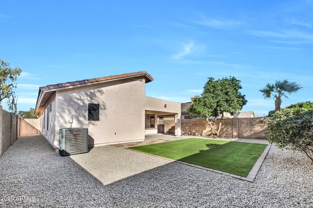 4625 E ABRAHAM Lane, Phoenix, AZ 85050