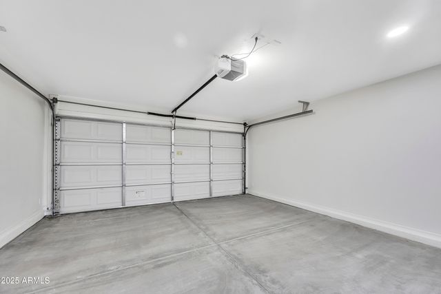 4625 E ABRAHAM Lane, Phoenix, AZ 85050