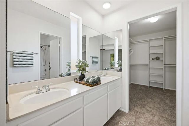 39977 Dyott, Palmdale, CA 93551