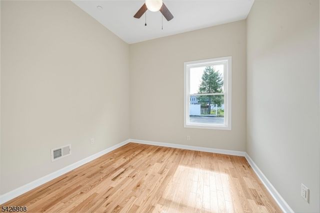 532 Ringwood Ave, Wanaque Boro, NJ 07465