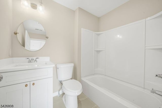 532 Ringwood Ave, Wanaque Boro, NJ 07465