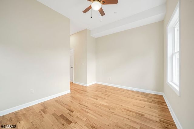 532 Ringwood Ave, Wanaque Boro, NJ 07465