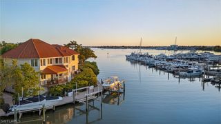 1305 Curlew AVE C, Naples, FL 34102