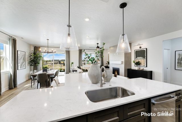 15123 Cloud Crest Ave, Caldwell, ID 83607