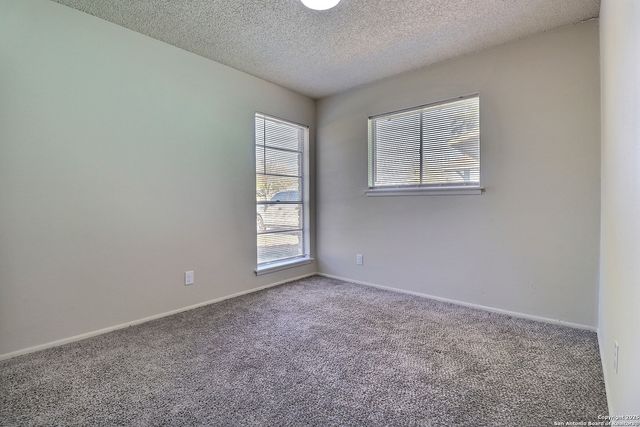 304 Deborah Dr, Converse, TX 78109