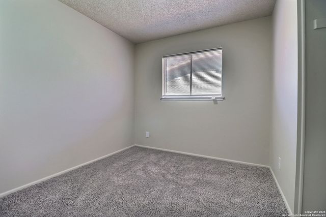 304 Deborah Dr, Converse, TX 78109