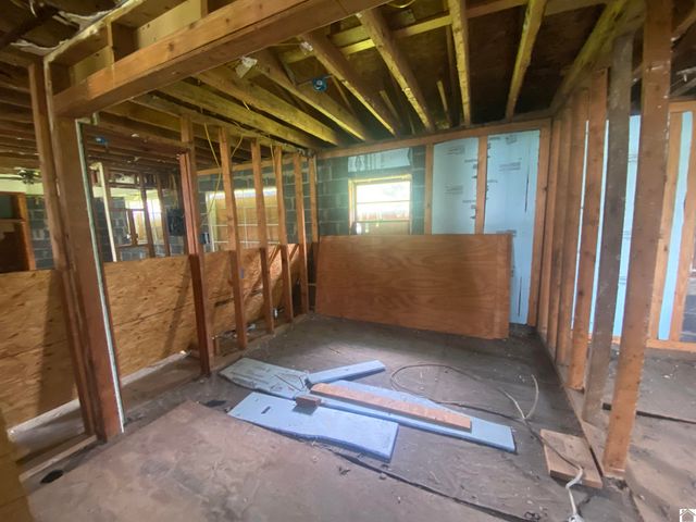 2010 Husband Road, Paducah, KY 42003