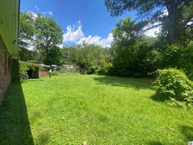 2010 Husband Road, Paducah, KY 42003