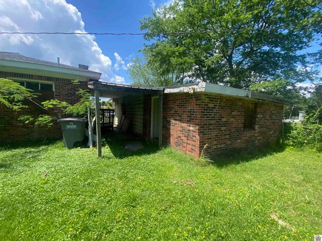 2010 Husband Road, Paducah, KY 42003