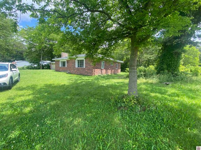 2010 Husband Road, Paducah, KY 42003