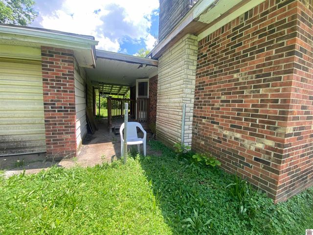 2010 Husband Road, Paducah, KY 42003