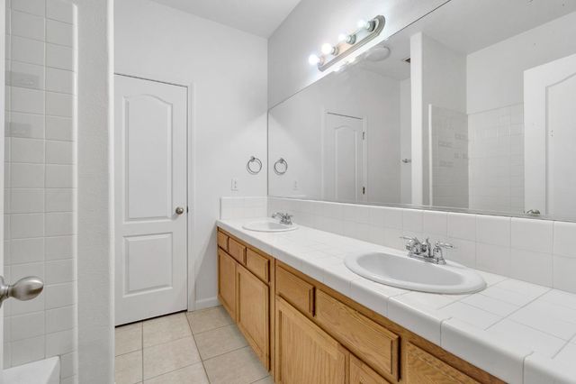 4681 W Morris Avenue, Fresno, CA 93722