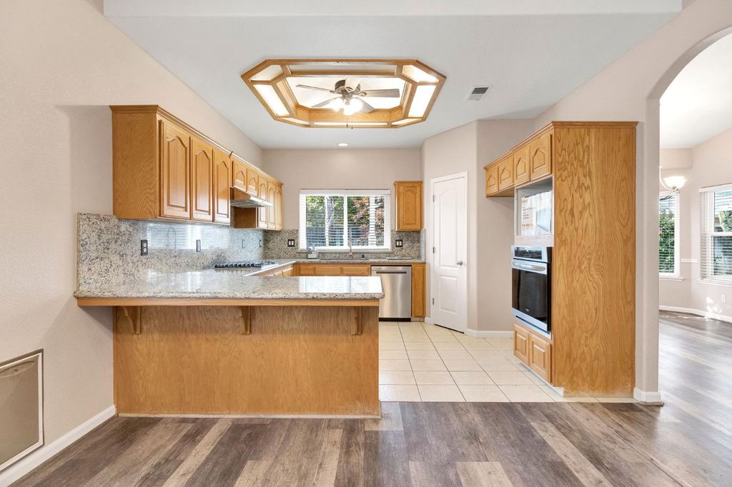 Image 14 of property listing at 4681 W Morris Avenue, Fresno, CA 93722